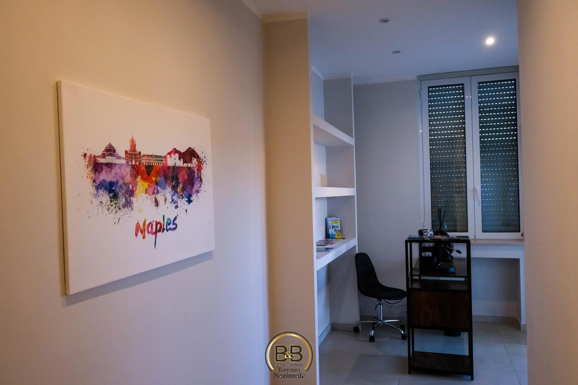 B&B Terrazza Nazionale เนเปิลส์ ภายนอก รูปภาพ